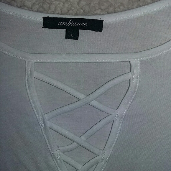 3 shirt bundle - Picture 3 of 8